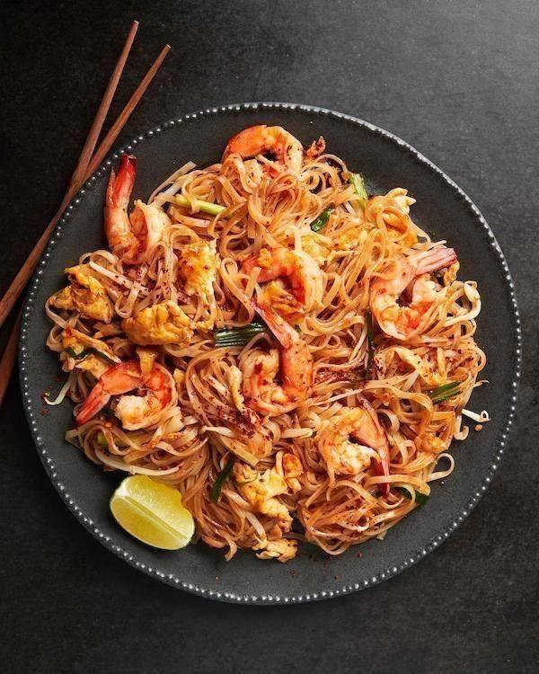 Pad Thai Goong – บะหมี่กุ้งไทยคลาสสิก